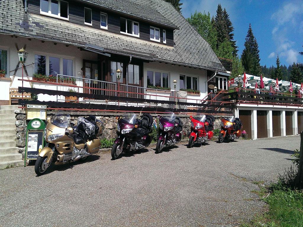 Klosterweiherhof Dachsberg im Schwarzwald Esterno foto